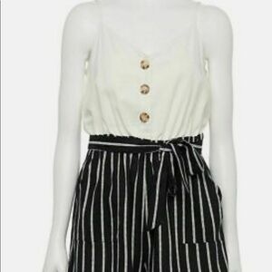 Juniors' Lily Rose Paperbag Romper